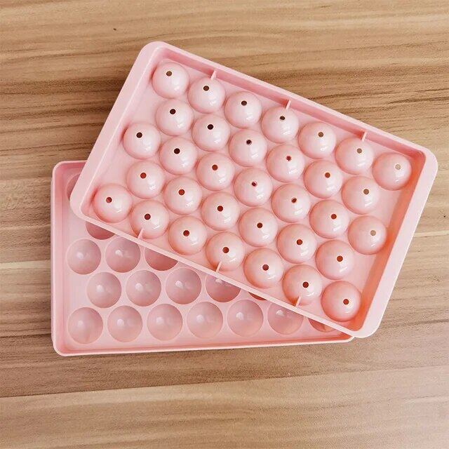 Ice Cube Tray (Total of 33 Ice Cubes)