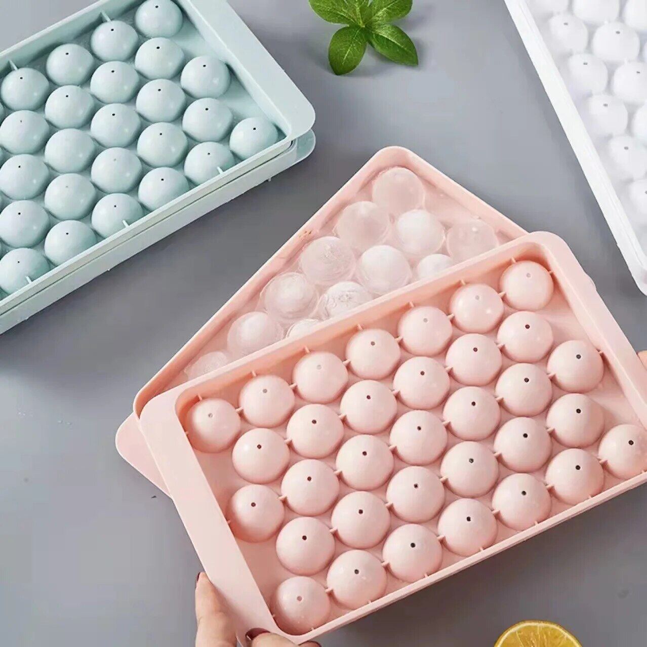 Ice Cube Tray (Total of 33 Ice Cubes)